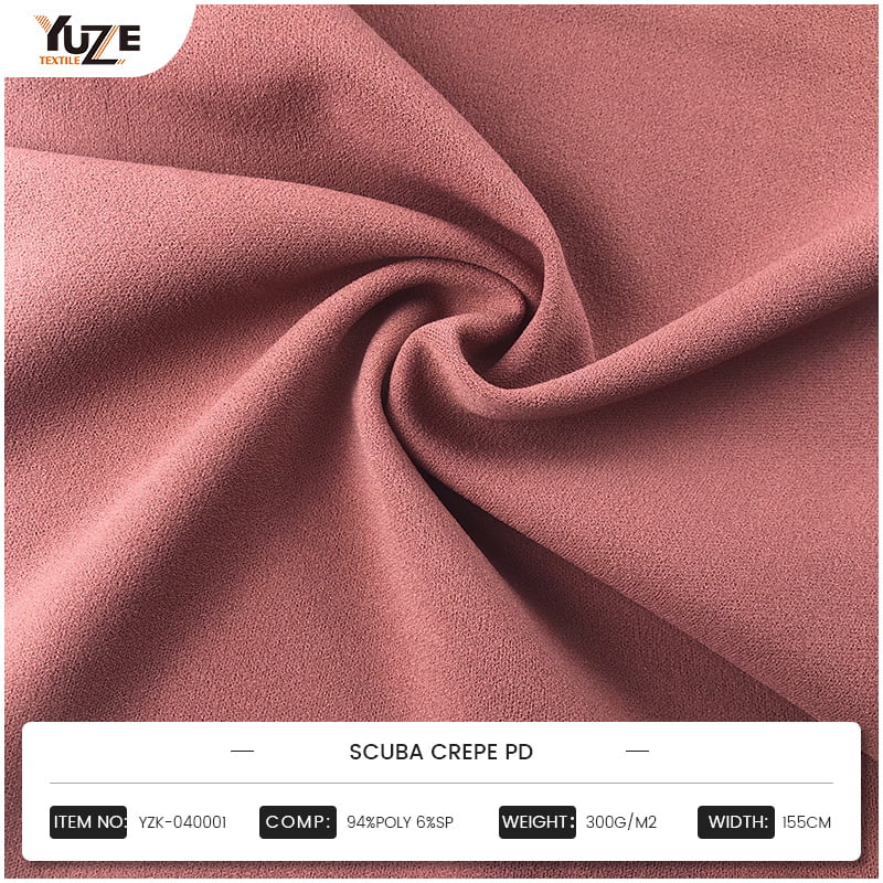 Care sunt avantajele aplicației țesăturii Moss Crepe în domeniul Haute Couture și cum poate aduce experiență unică pentru designeri și consumatori?