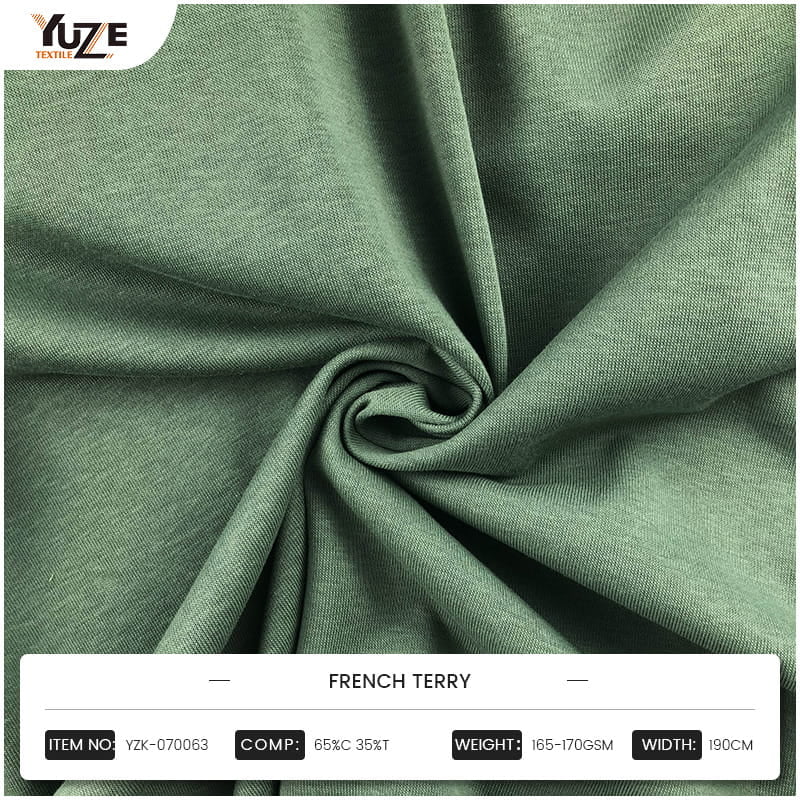 Ce elemente mecanice și structurale definesc confortul și performanțele unice ale țesăturii French Terry?